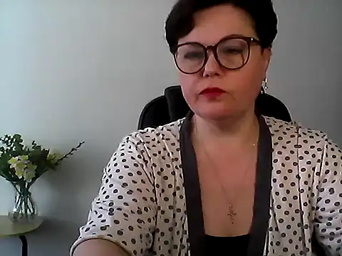 EllaLove2277 online show from April 15, 9:32 am