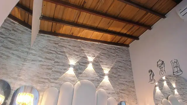 Kristy1  online show from November 14, 11:10 am