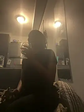 littyleesh1 online show from April 5, 11:04 pm