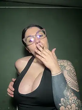 onlylucisfer online show from October 23, 10:27 pm