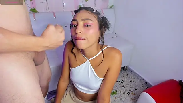 HOT LATINO13 online show from September 19, 8:08 pm