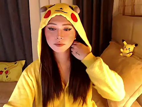 yourdevilsweettsx online show from April 15, 12:28 pm