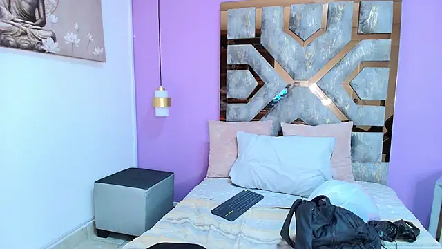 Electra Gosselin online show from October 24, 1:18 pm