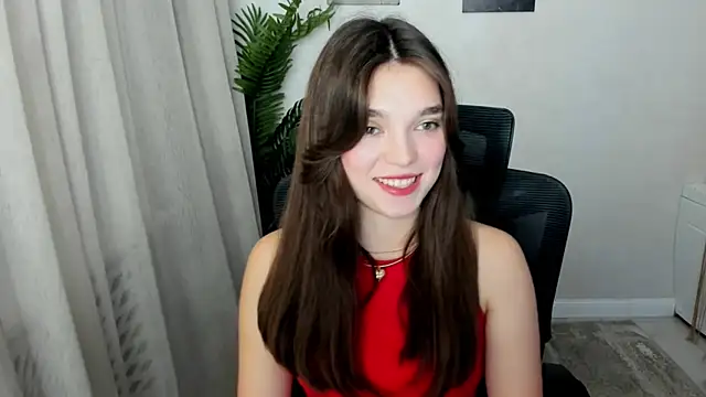 DivineAmour online show from November 12, 3:59 am