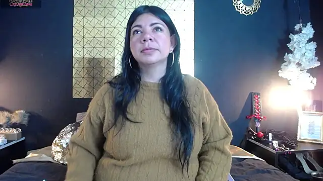 kinky momm online show from March 18, 4:45 pm