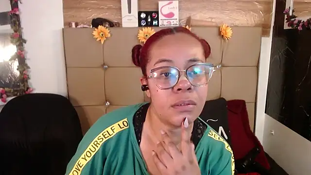 MIA  SPENCER online show from April 21, 3:52 pm