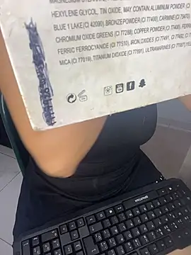 rhizanthella  online show from March 5, 9:21 pm