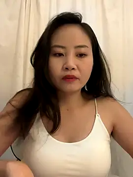 wly2028 online show from October 2, 5:56 am