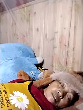 -Xuka-200 online show from February 8, 2:32 pm