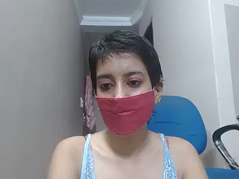 suzen night online show from November 24, 5:04 pm