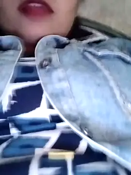 Hot-Pooja25 online show from February 1, 4:33 am