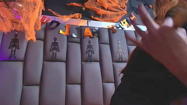 kissme luna online show from October 26, 7:31 pm