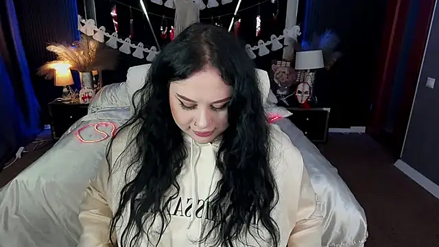 SerahMirabeli online show from October 29, 8:11 pm