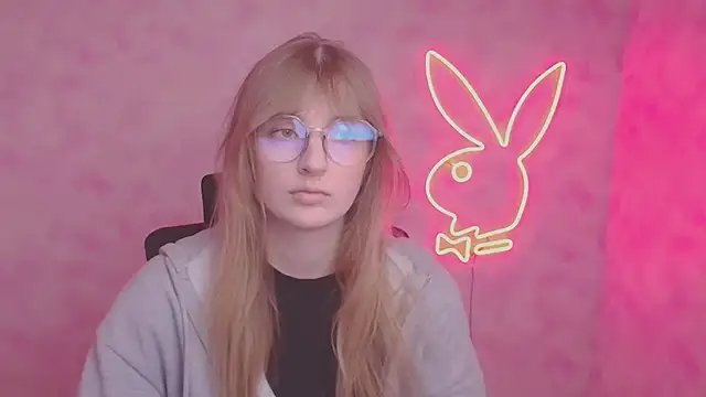 NeyliDream online show from October 8, 12:20 pm