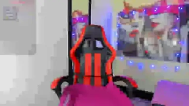 susan mooree online show from October 25, 8:48 pm