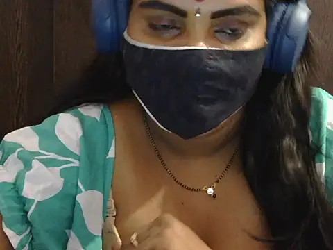 Snapshot of Nisha-telugu chatting on October 14, 6:54 pm Nisha-telugu online show from October 14, 6:54 pm