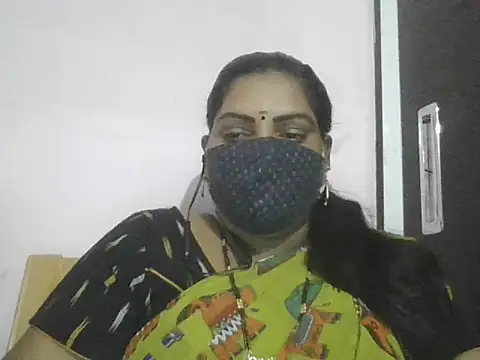 Snapshot of Nisha-telugu chatting on September 24, 5:56 pm Nisha-telugu online show from September 24, 5:56 pm