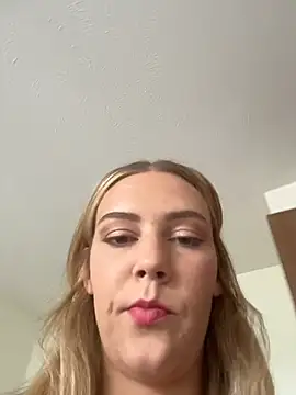AllesandraLove online show from July 19, 7:38 pm