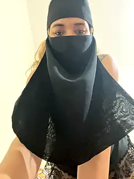 Wild-Nayra online show from October 15, 10:12 pm