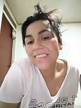 vanessa-titisM online show from December 20, 3:10 am