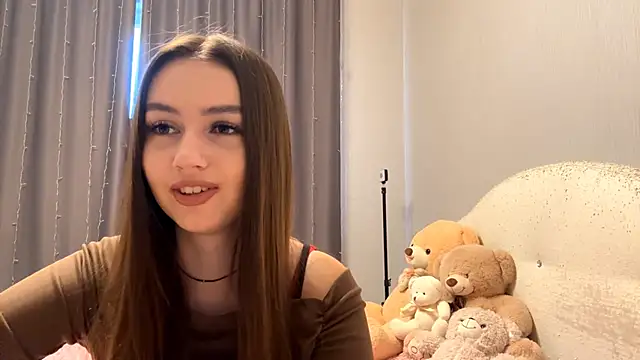 CatherinDream online show from December 18, 4:06 am