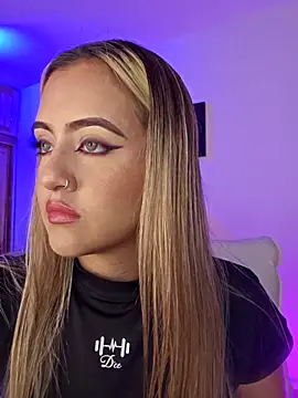 MaryMoon  online show from September 18, 12:42 am