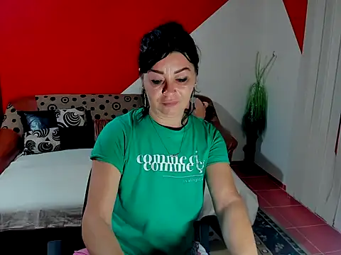 Soffy Skye online show from October 10, 5:12 am