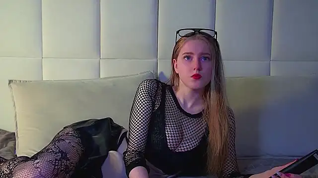 LexiBookwell online show from February 10, 6:27 am