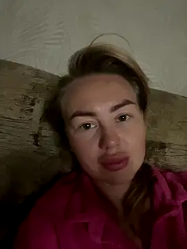 MartaLuna  online show from October 1, 7:19 pm