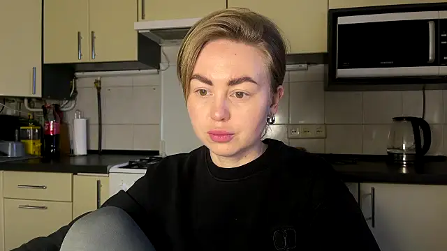 MartaLuna  online show from March 24, 3:28 pm