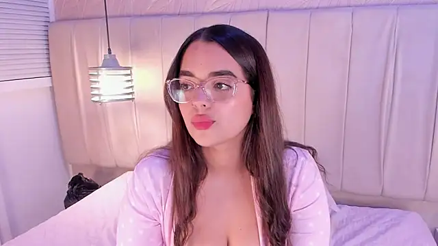 hannahst  online show from September 17, 8:29 pm