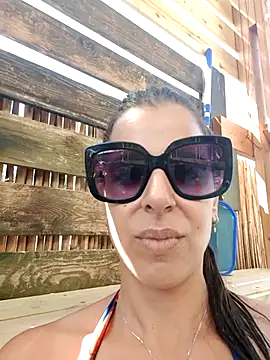 Alexis21821 online show from September 15, 11:07 am