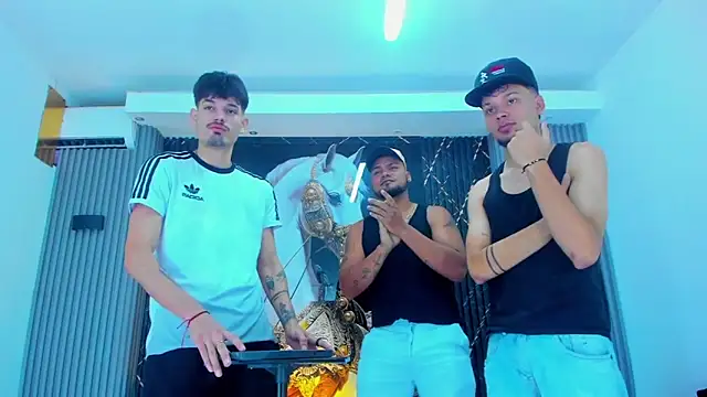 Snapshot of Iam_Steven chatting on September 19, 11:53 am Iam Steven online show from September 19, 11:53 am