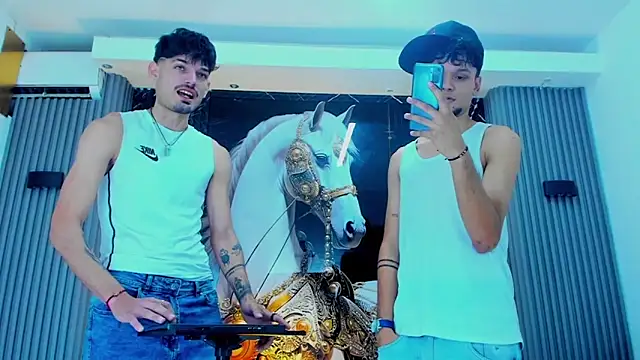 Snapshot of Iam_Steven chatting on September 17, 12:36 pm Iam Steven online show from September 17, 12:36 pm