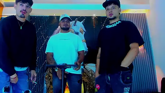 Snapshot of Iam_Steven chatting on September 24, 1:32 pm Iam Steven online show from September 24, 1:32 pm