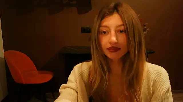 Snapshot of Miralyn chatting on September 26, 9:45 pm Miralyn online show from September 26, 9:45 pm