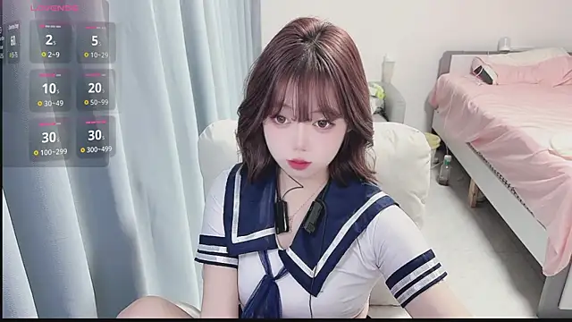 Lucky Cici online show from September 21, 2:05 pm