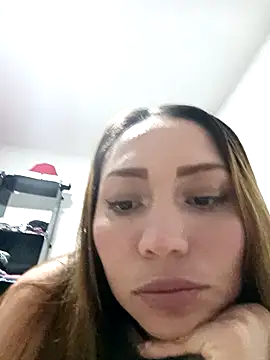 sweethellen30 online show from September 13, 7:00 pm