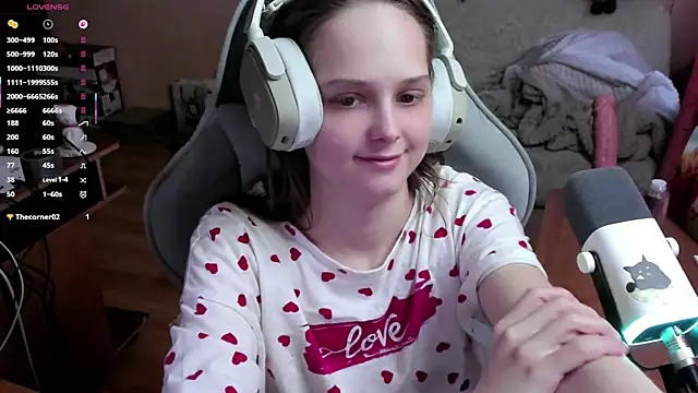 SharybbFace online show from April 7, 3:14 pm