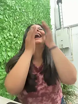 ROUSE SINCLAIR online show from October 17, 7:50 pm