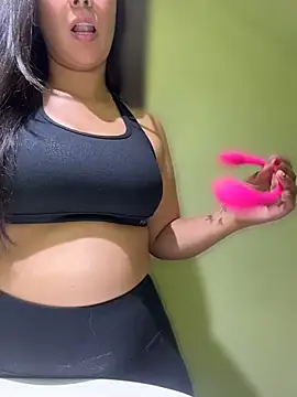 Nicol X online show from April 14, 3:34 pm