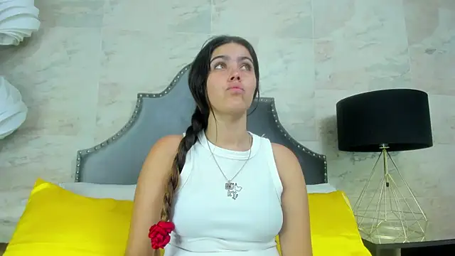 isabel 09 online show from July 7, 5:05 pm
