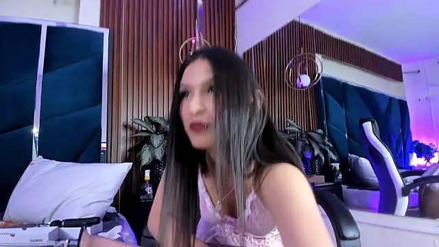 AggathaSanders  online show from November 4, 12:10 pm