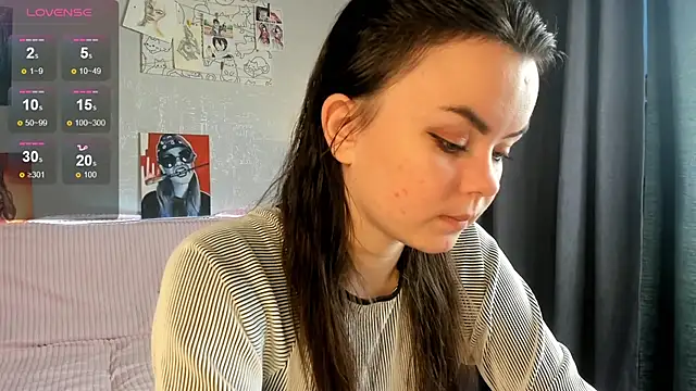 Gentle Ariel online show from December 5, 1:49 am