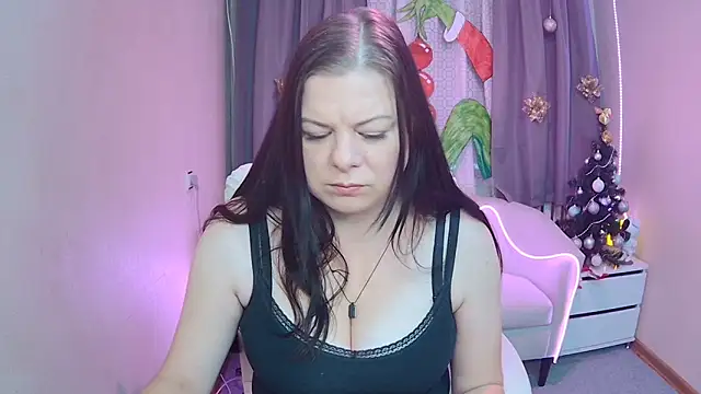 BritneyRaine online show from November 29, 8:07 am