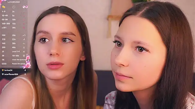 GabrielleLynchard online show from November 18, 8:54 pm