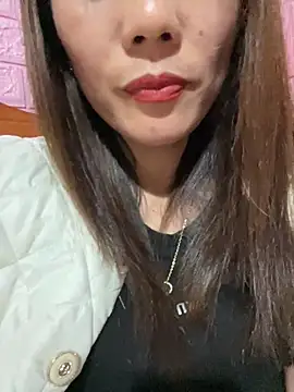 Moon pusy online show from February 10, 2:53 pm