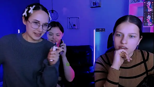 kaela spell  online show from February 8, 9:29 pm