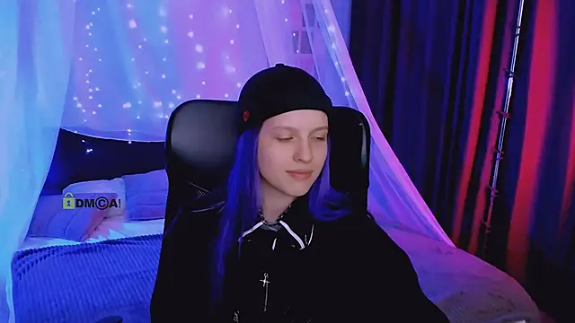kaela spell  online show from June 2, 1:06 am