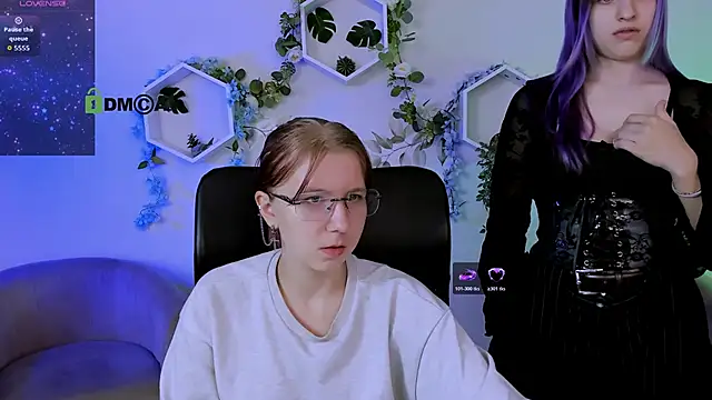 kaela spell  online show from June 18, 2:35 am